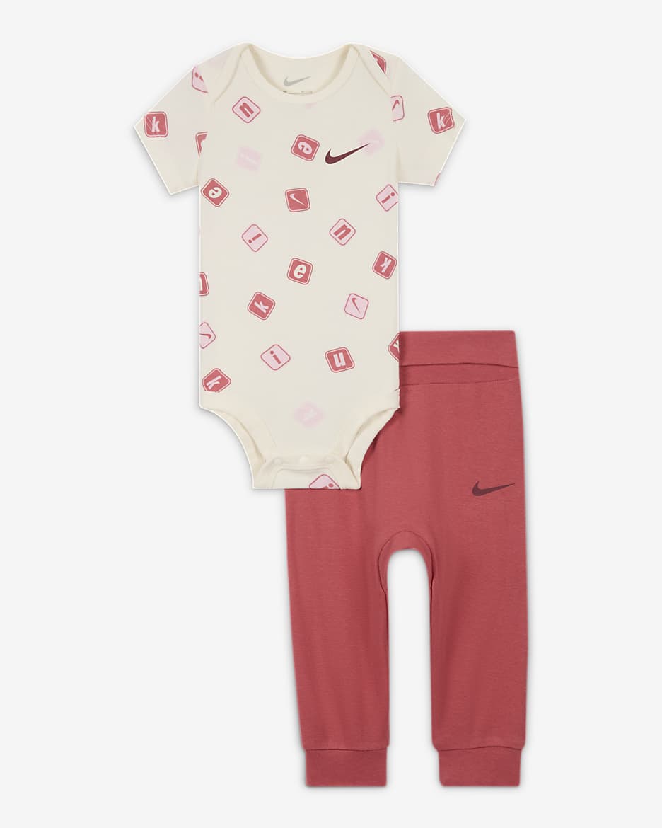 Nike Baby 0 9M 2 Piece Printed Bodysuit Set